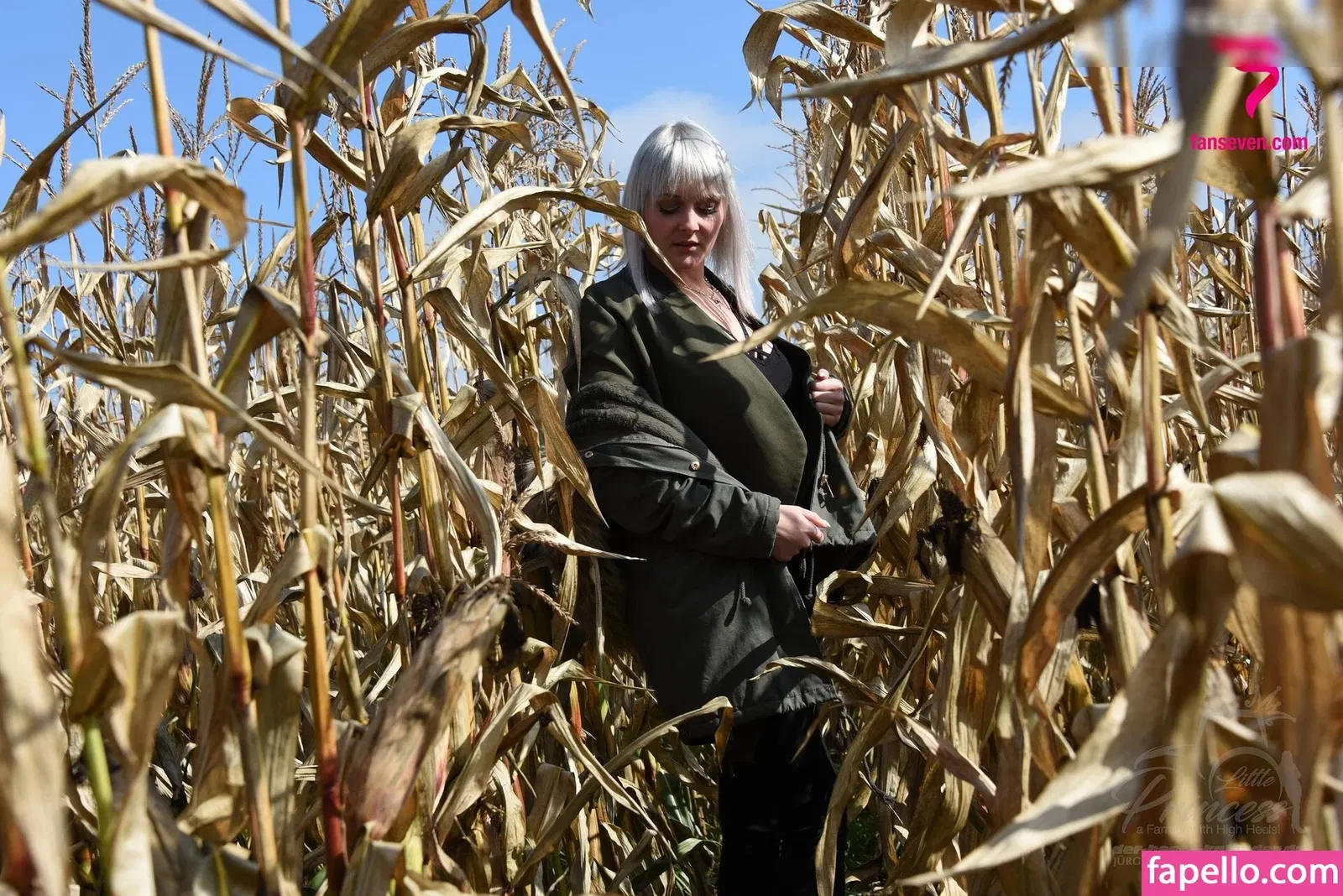 Little Princess Hedi Onlyfans Photo Gallery 