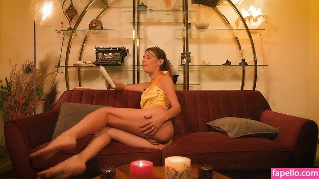 Psaayhot Onlyfans Photo Gallery 