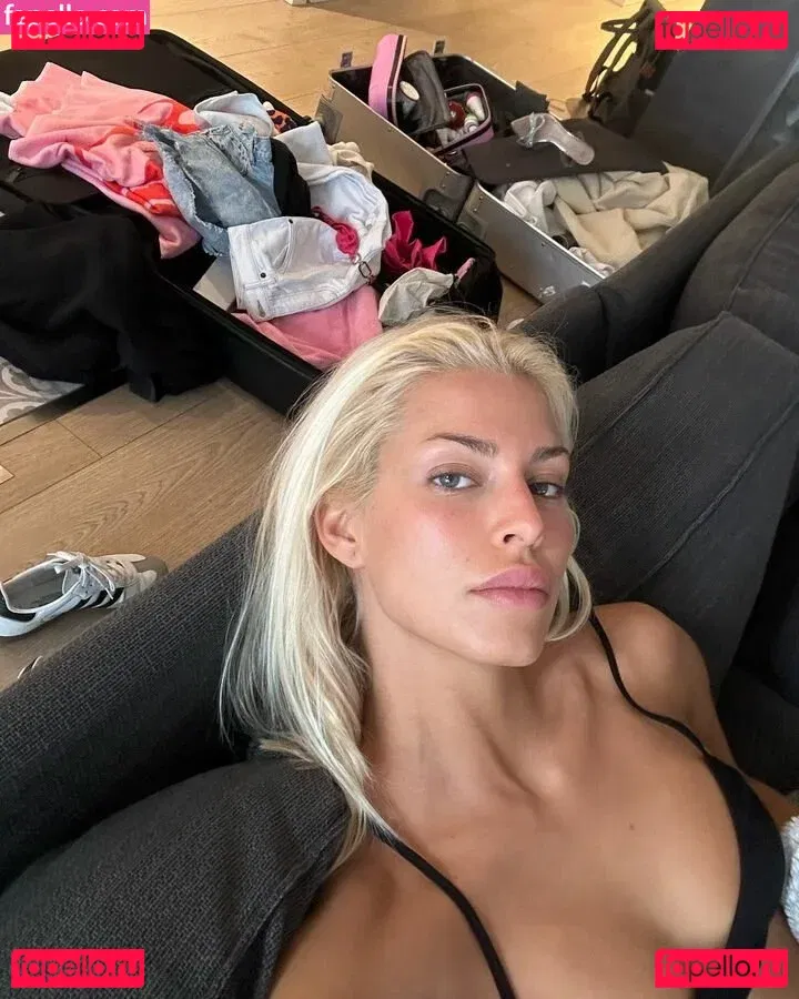 GUAZA Onlyfans Photo Gallery 