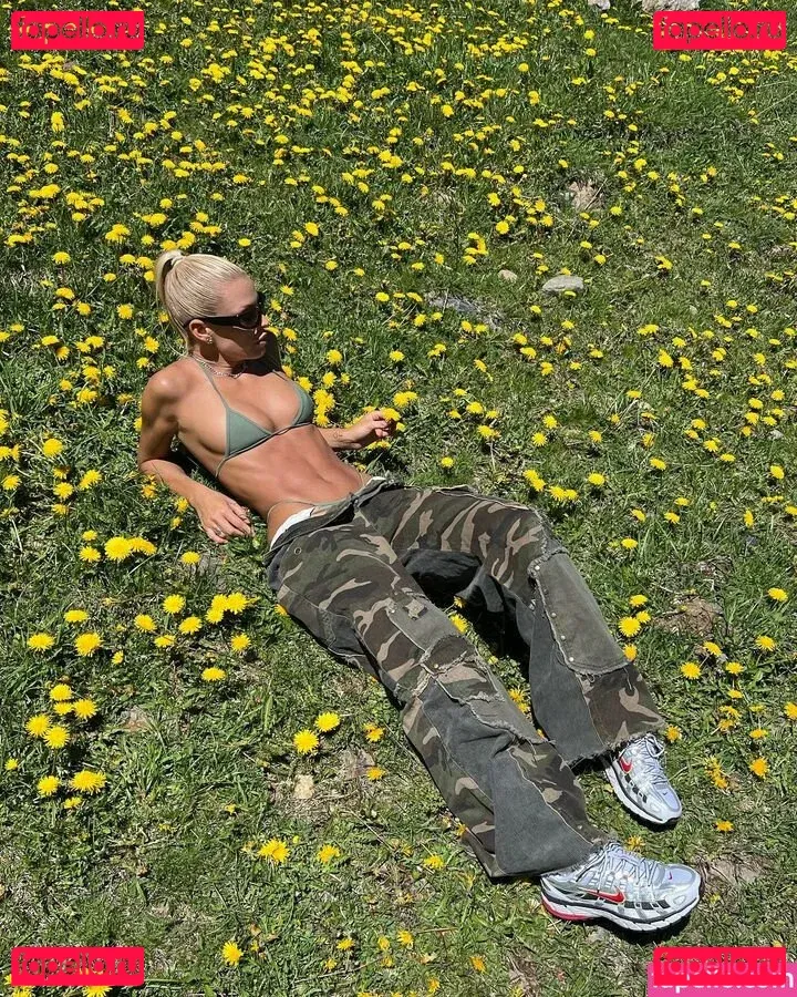 GUAZA Onlyfans Photo Gallery 