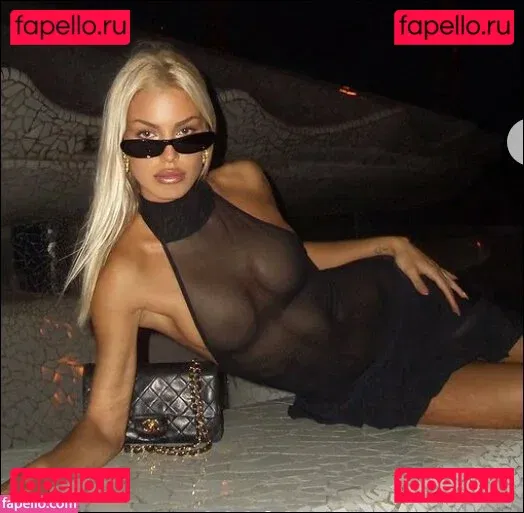 GUAZA Onlyfans Photo Gallery 