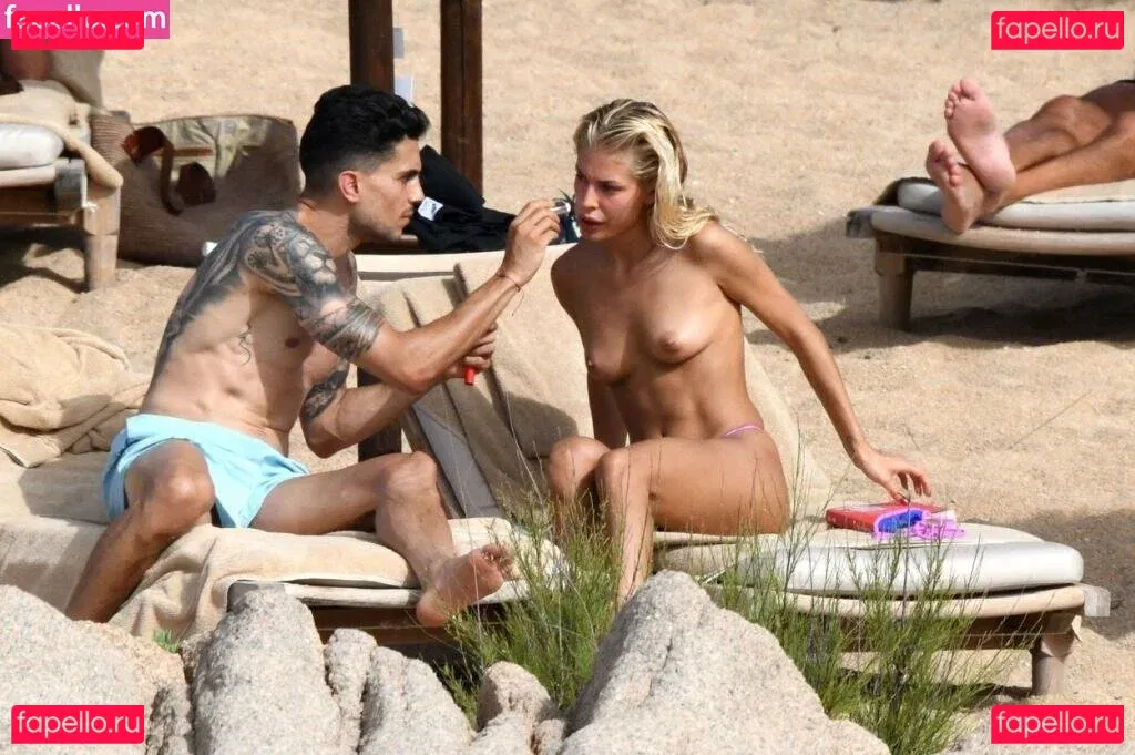 GUAZA Onlyfans Photo Gallery 