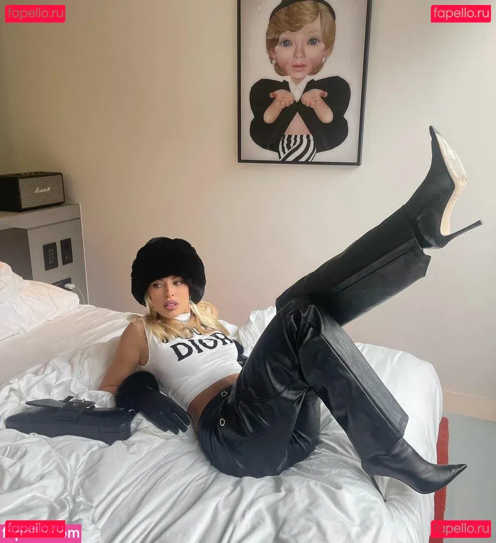 GUAZA Onlyfans Photo Gallery 