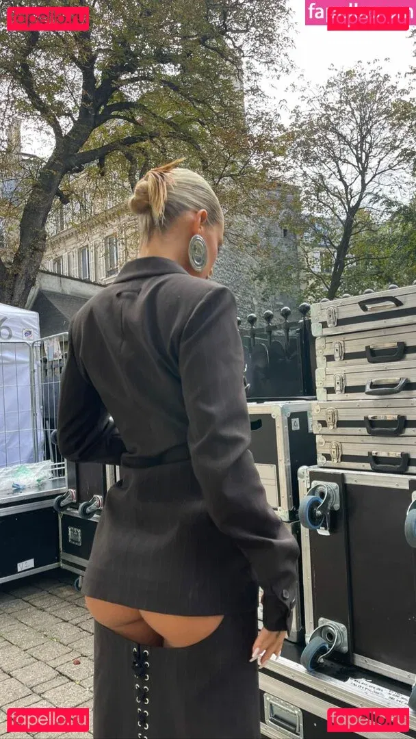 GUAZA Onlyfans Photo Gallery 