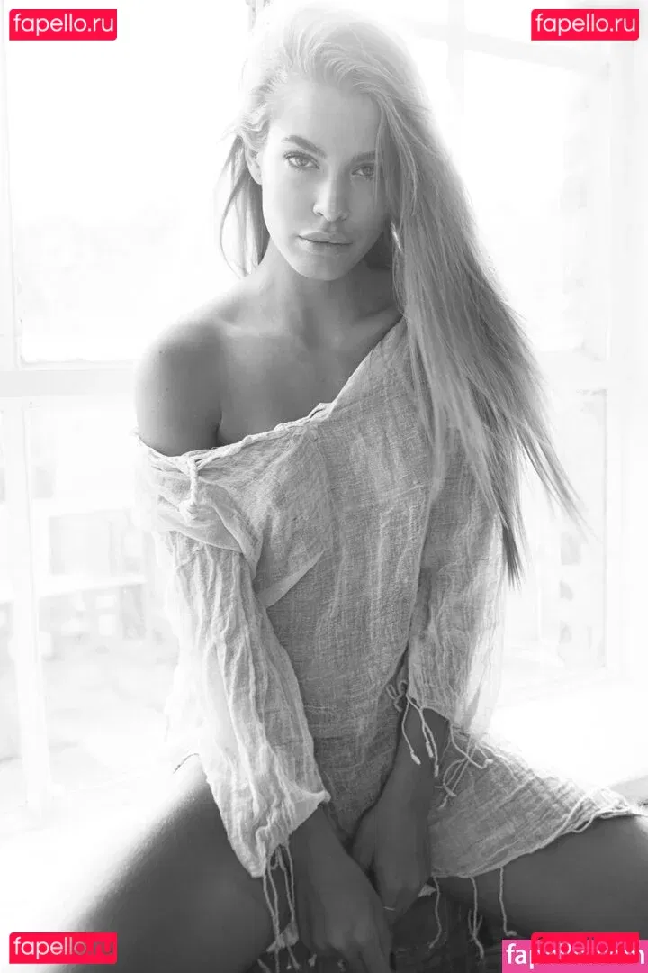 GUAZA Onlyfans Photo Gallery 