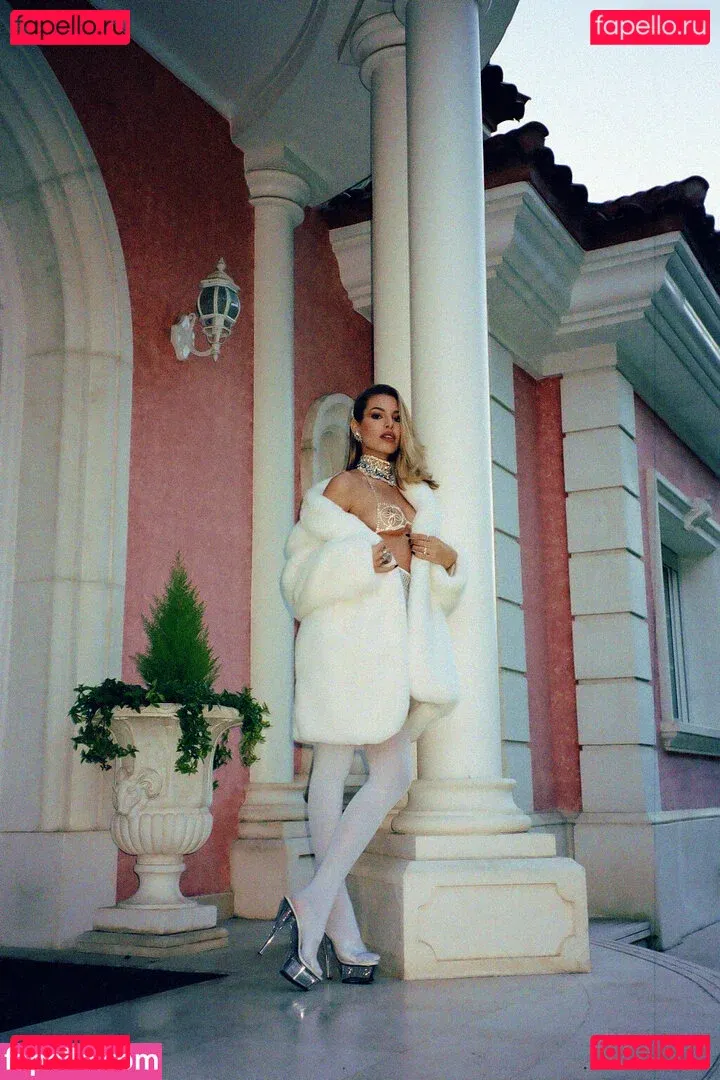 GUAZA Onlyfans Photo Gallery 