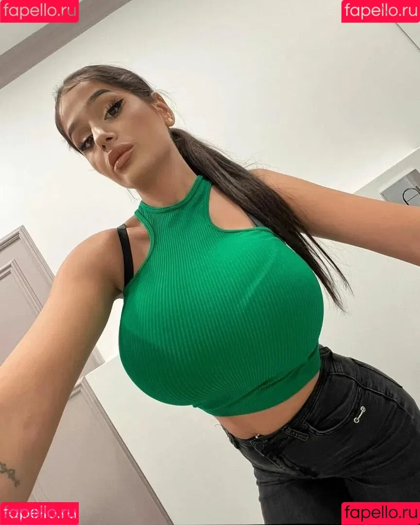 Andjela Milic Onlyfans Photo Gallery 