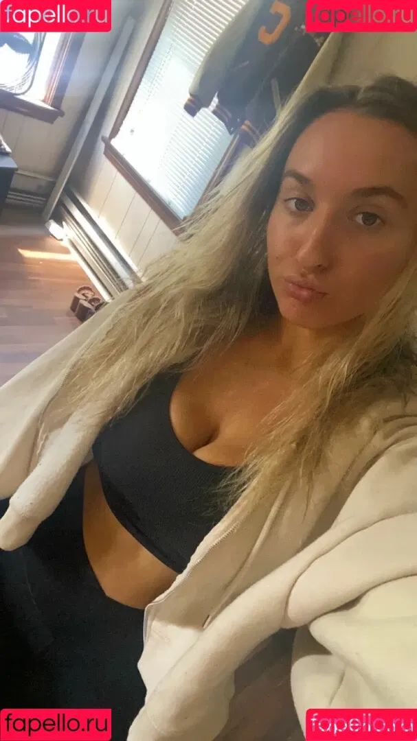Angelina Cross Onlyfans Photo Gallery 