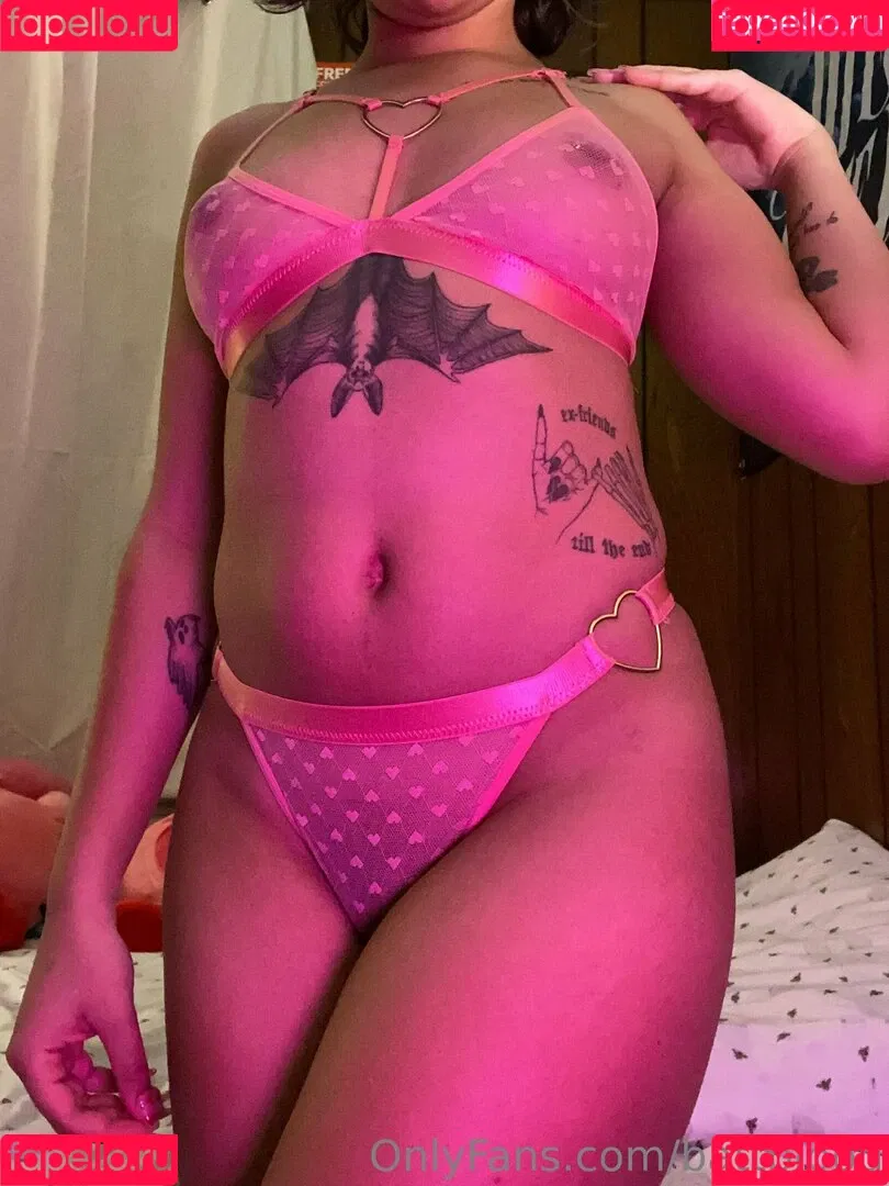 battblood Onlyfans Photo Gallery 