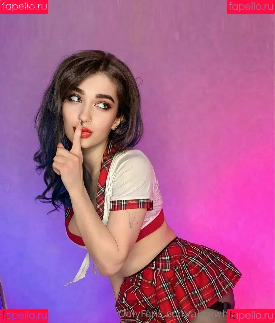 alicewhiteeeeee Onlyfans Photo Gallery 