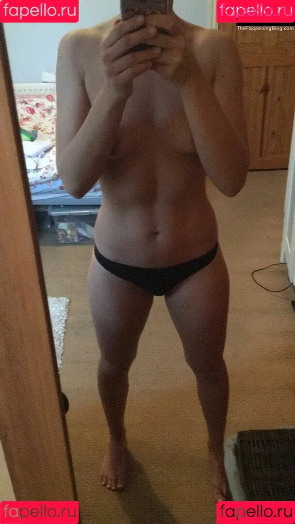 Claire Hutchings Onlyfans Photo Gallery 