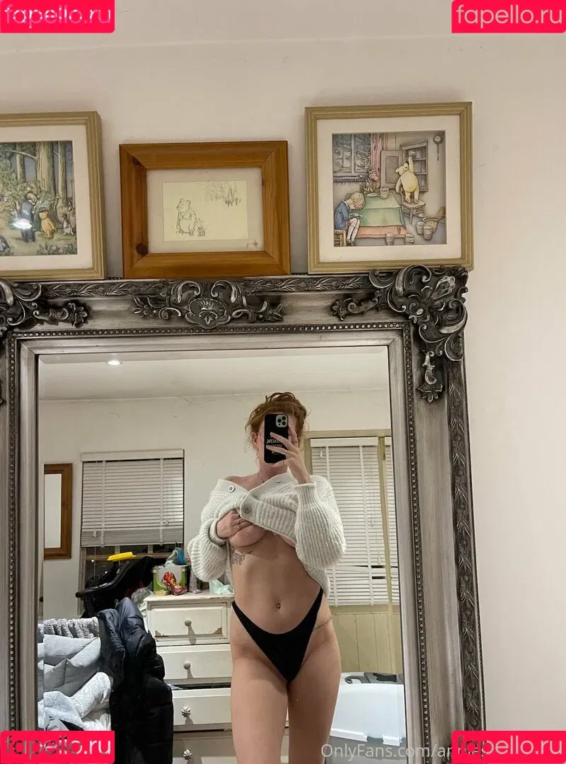 annieecharlotte Onlyfans Photo Gallery 