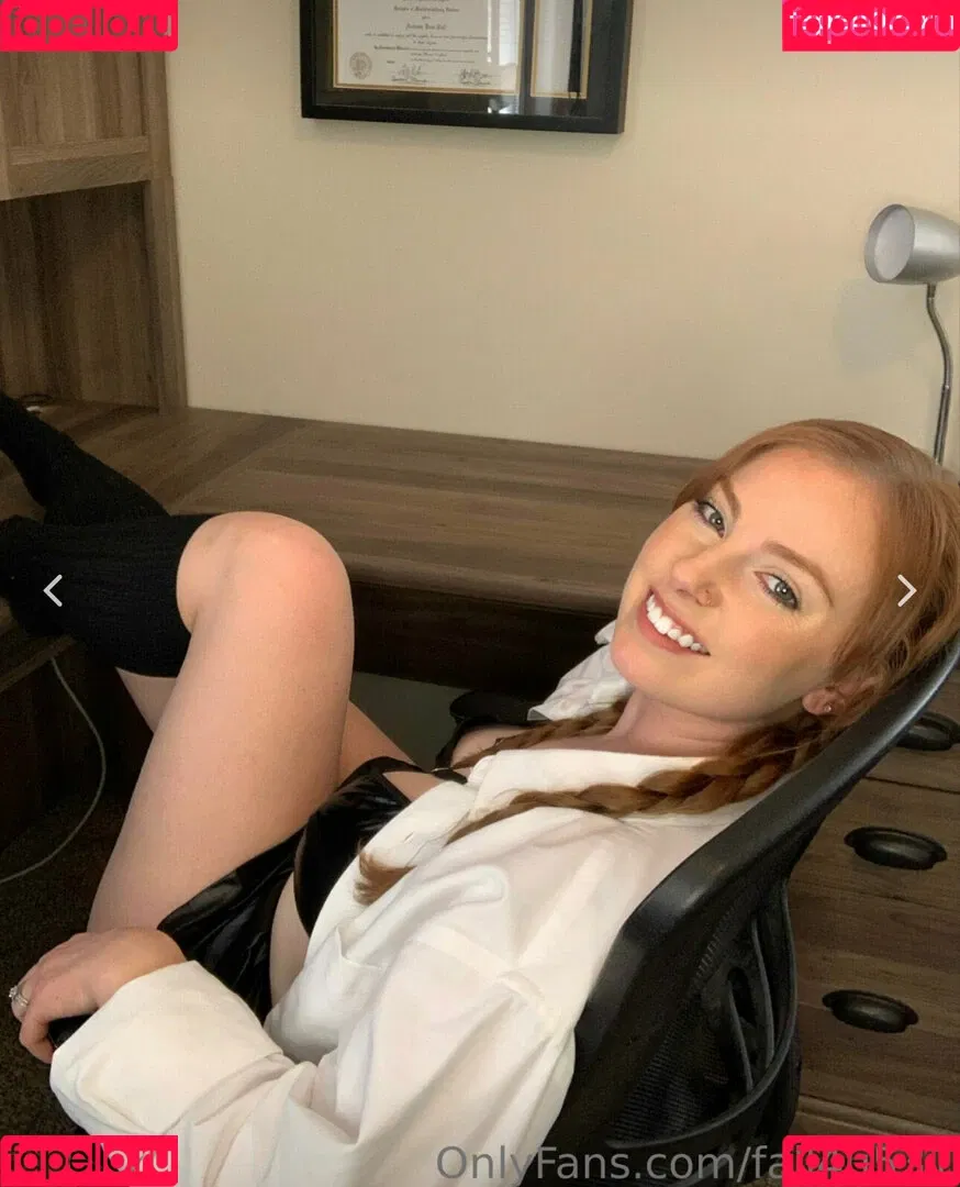 kissitpromos Onlyfans Photo Gallery 