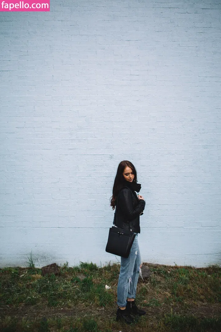 halle_usa22 Onlyfans Photo Gallery 