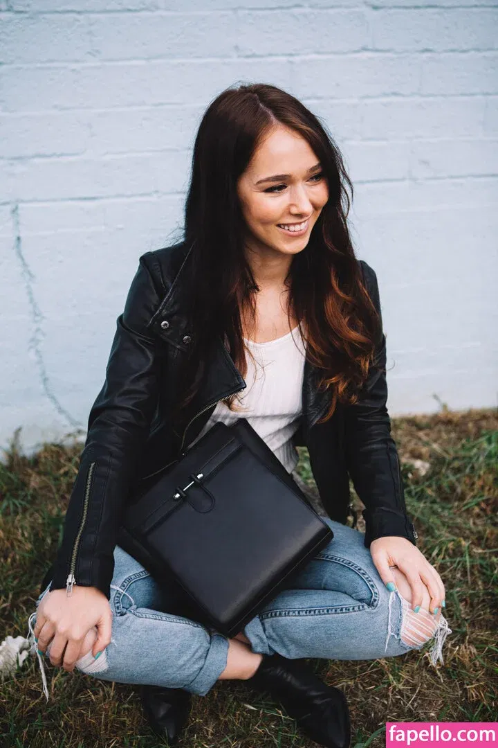 halle_usa22 Onlyfans Photo Gallery 