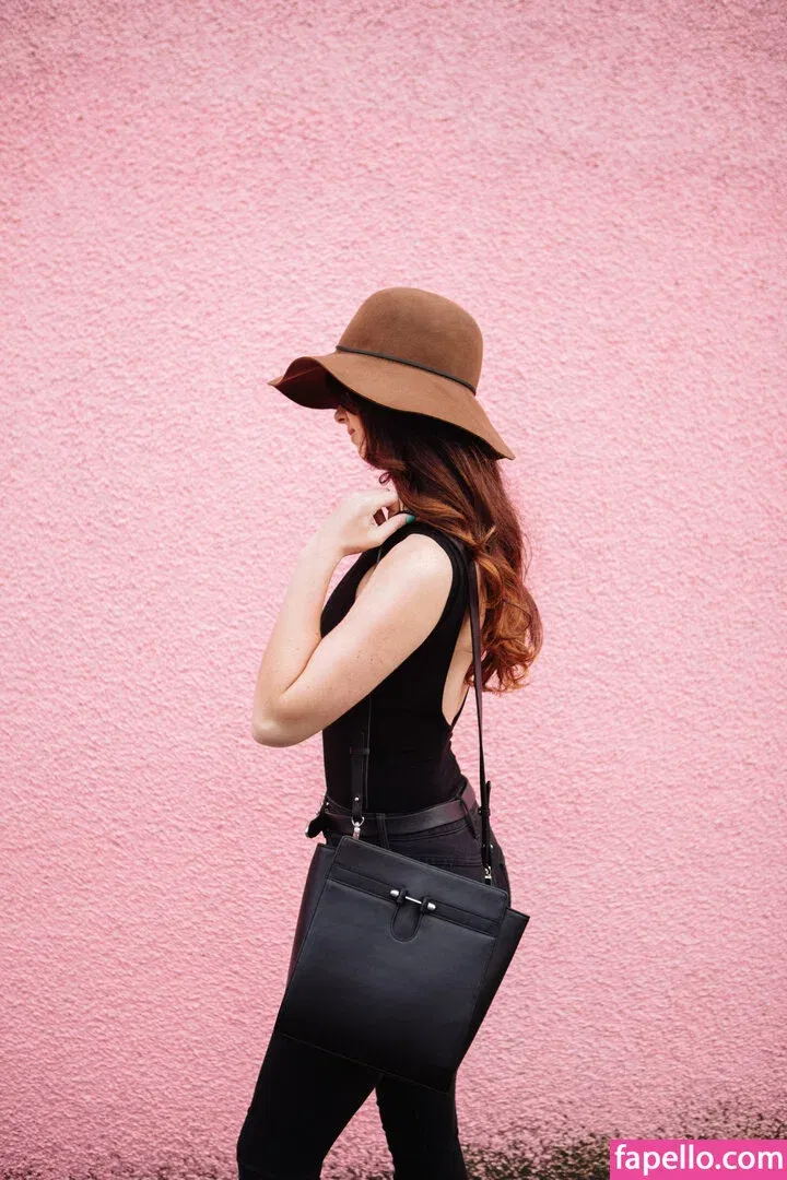 halle_usa22 Onlyfans Photo Gallery 