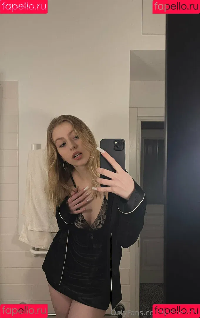 whitedol1 Onlyfans Photo Gallery 