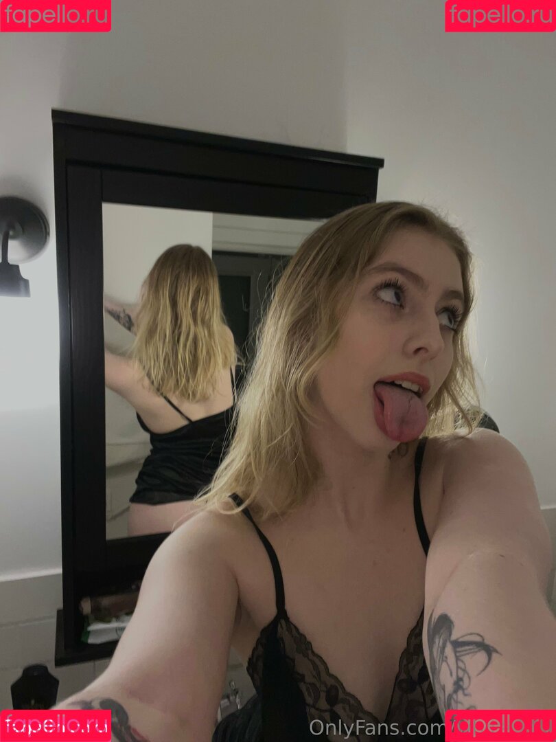 whitedol1 Onlyfans Photo Gallery 