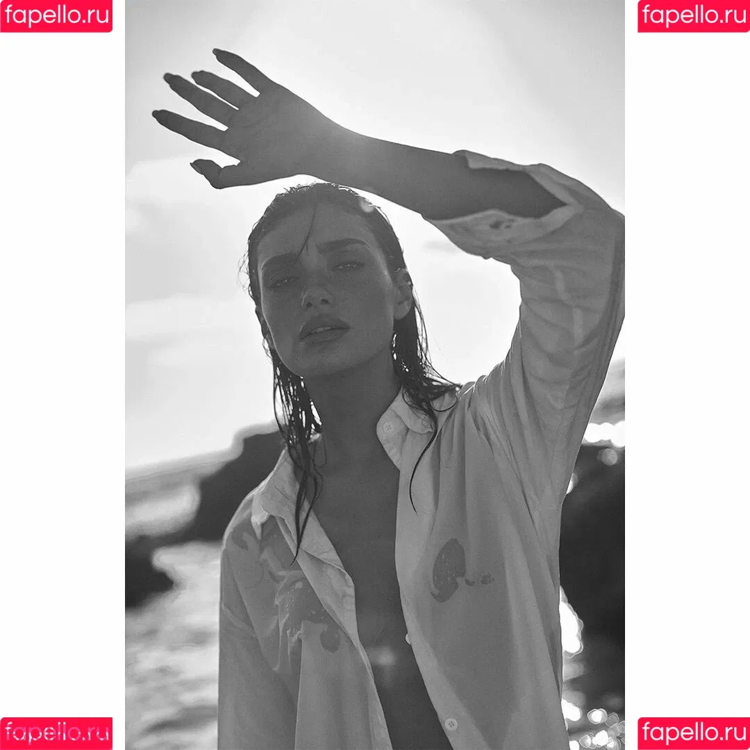 Shani Mor Resnick Onlyfans Photo Gallery 