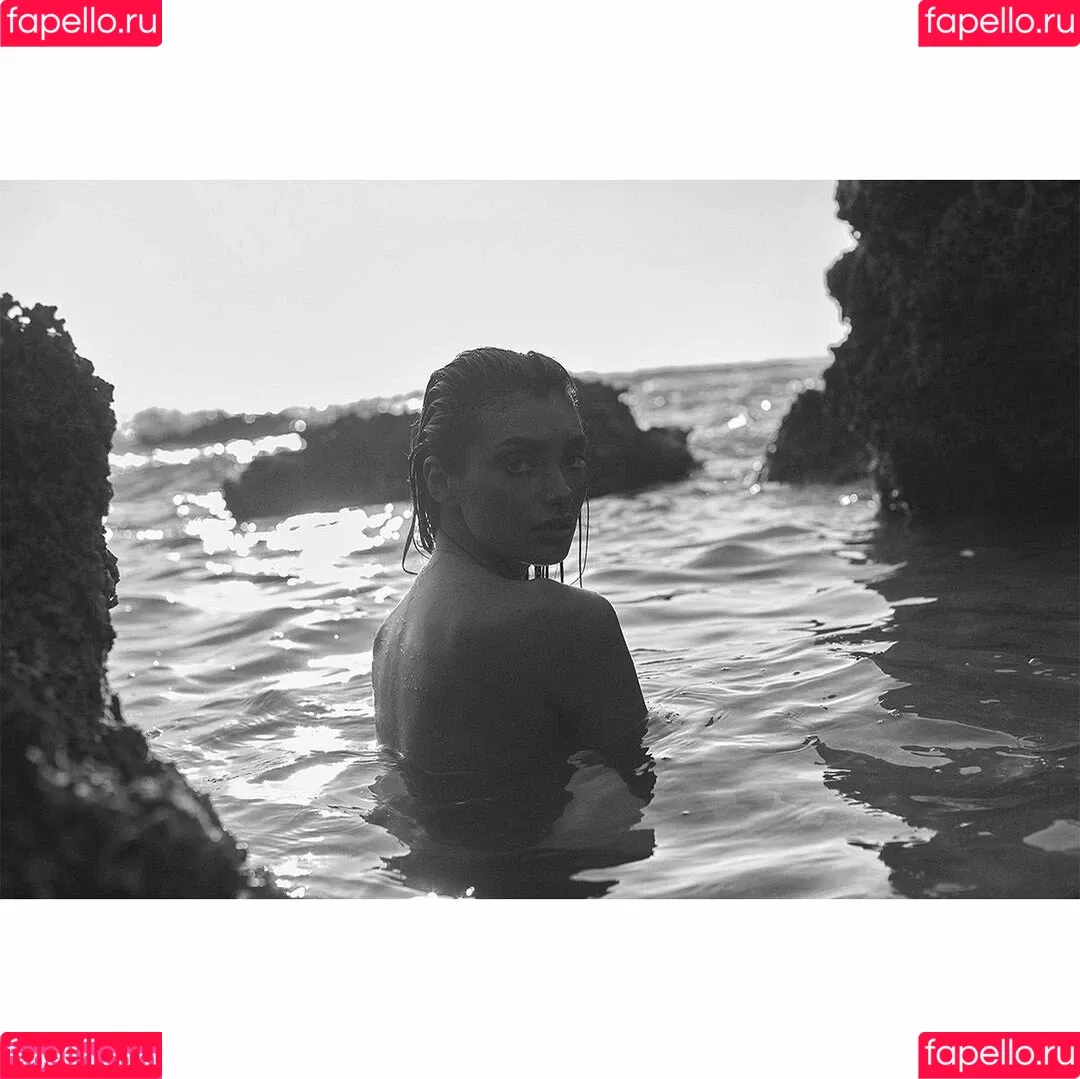 Shani Mor Resnick Onlyfans Photo Gallery 