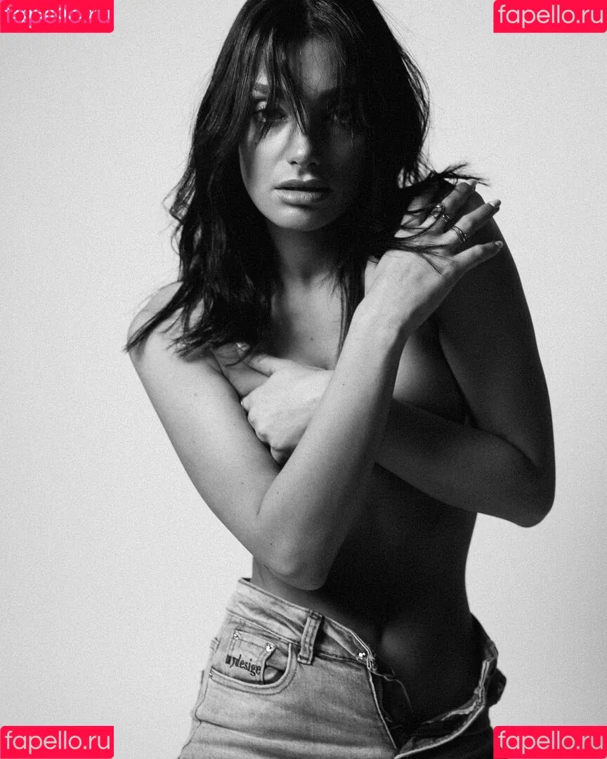 Shani Mor Resnick Onlyfans Photo Gallery 