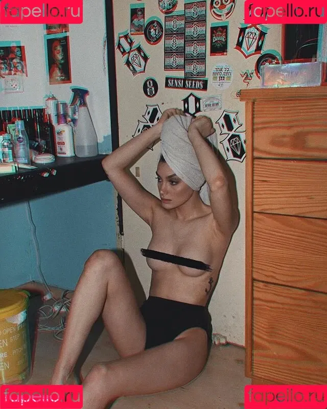 Shani Mor Resnick Onlyfans Photo Gallery 
