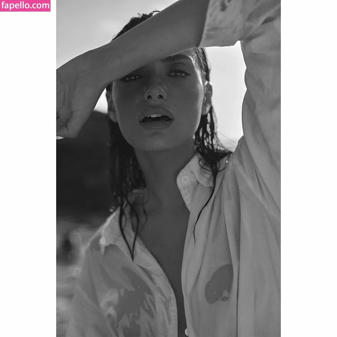 Shani Mor Resnick Onlyfans Photo Gallery 