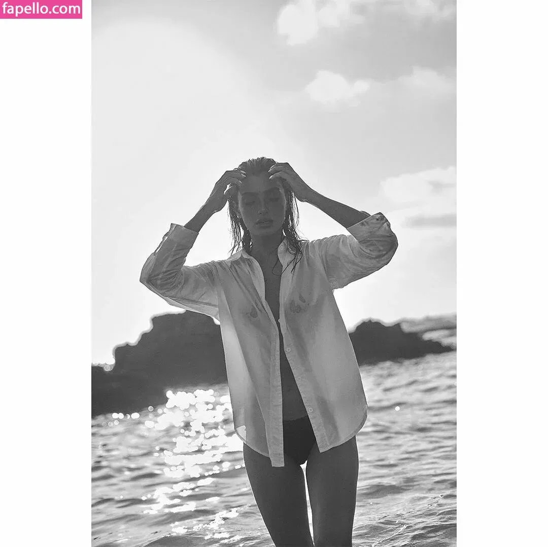 Shani Mor Resnick Onlyfans Photo Gallery 