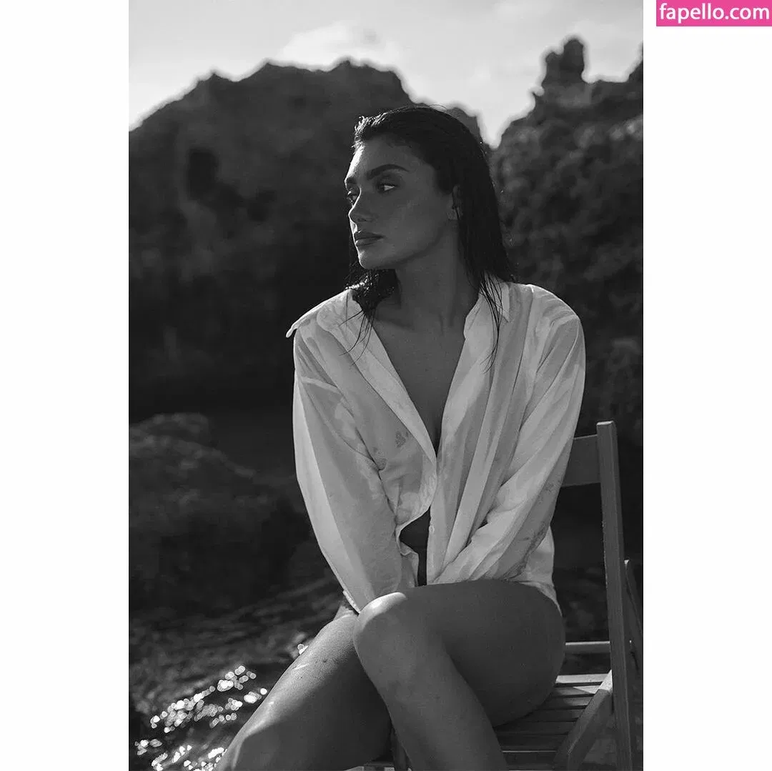 Shani Mor Resnick Onlyfans Photo Gallery 