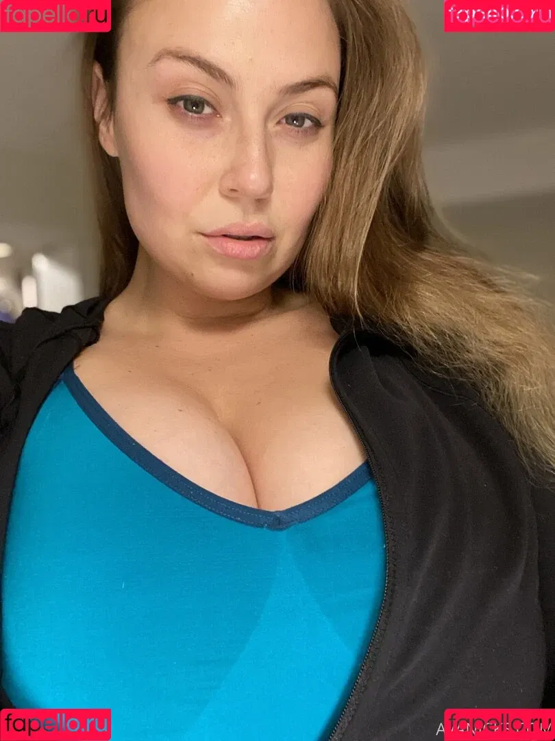 Ava Nicks Onlyfans Photo Gallery 