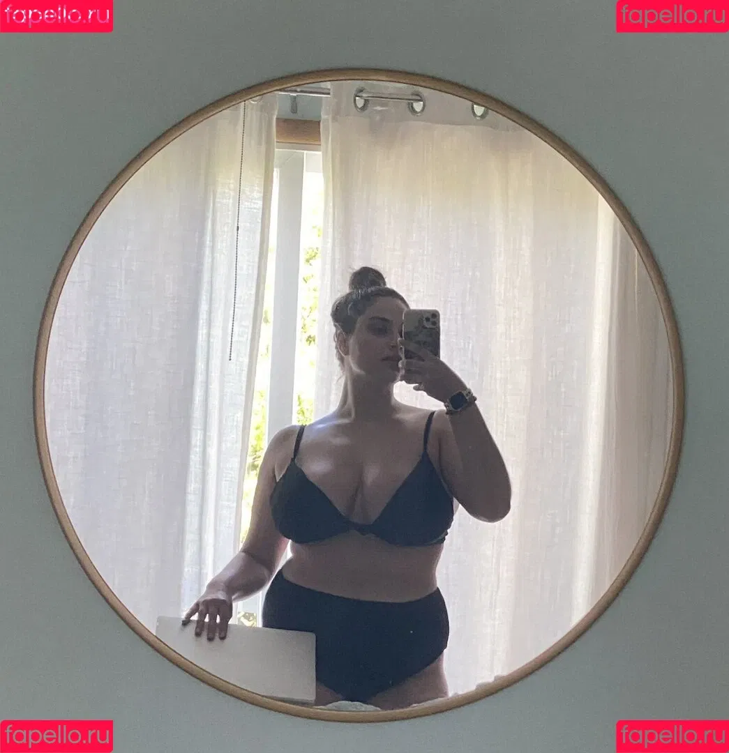 Elisabeth Marchini Onlyfans Photo Gallery 