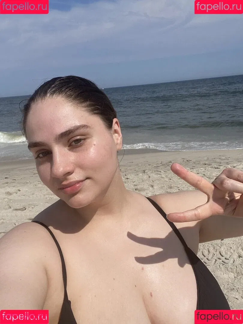 Elisabeth Marchini Onlyfans Photo Gallery 