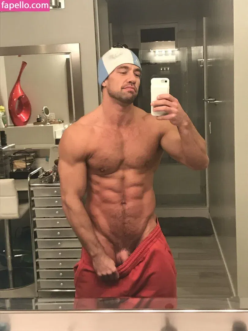 thejohnnycastle Onlyfans Photo Gallery 