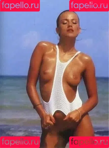 Sonja Kirchberger Onlyfans Photo Gallery 