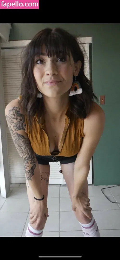 alicenocountry Onlyfans Photo Gallery 