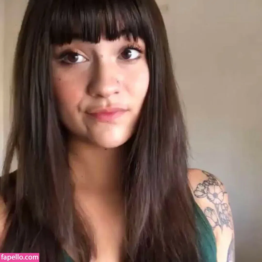 alicenocountry Onlyfans Photo Gallery 