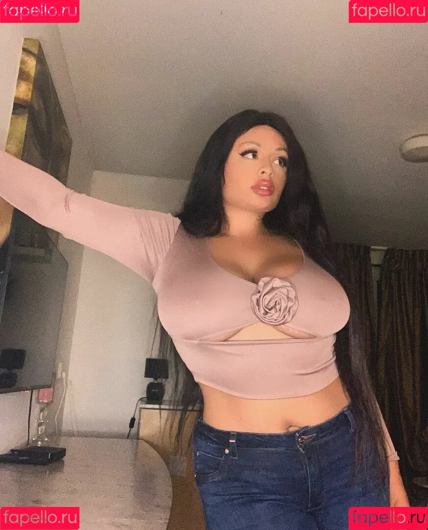 Real April Onlyfans Photo Gallery 