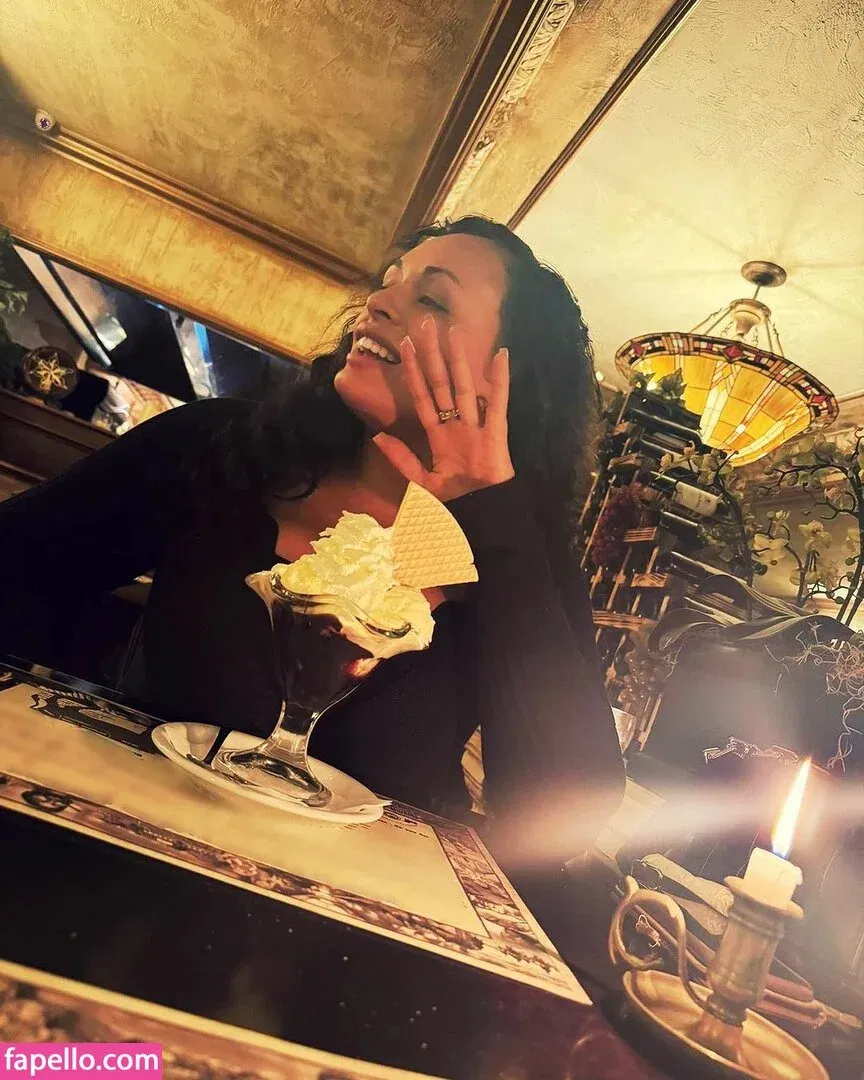 Real April Onlyfans Photo Gallery 