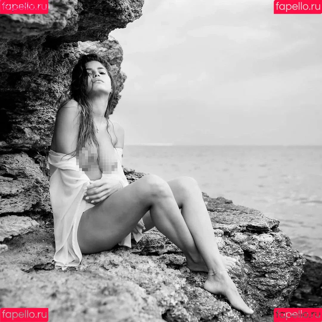 Ioana-Pia Feraru Onlyfans Photo Gallery 