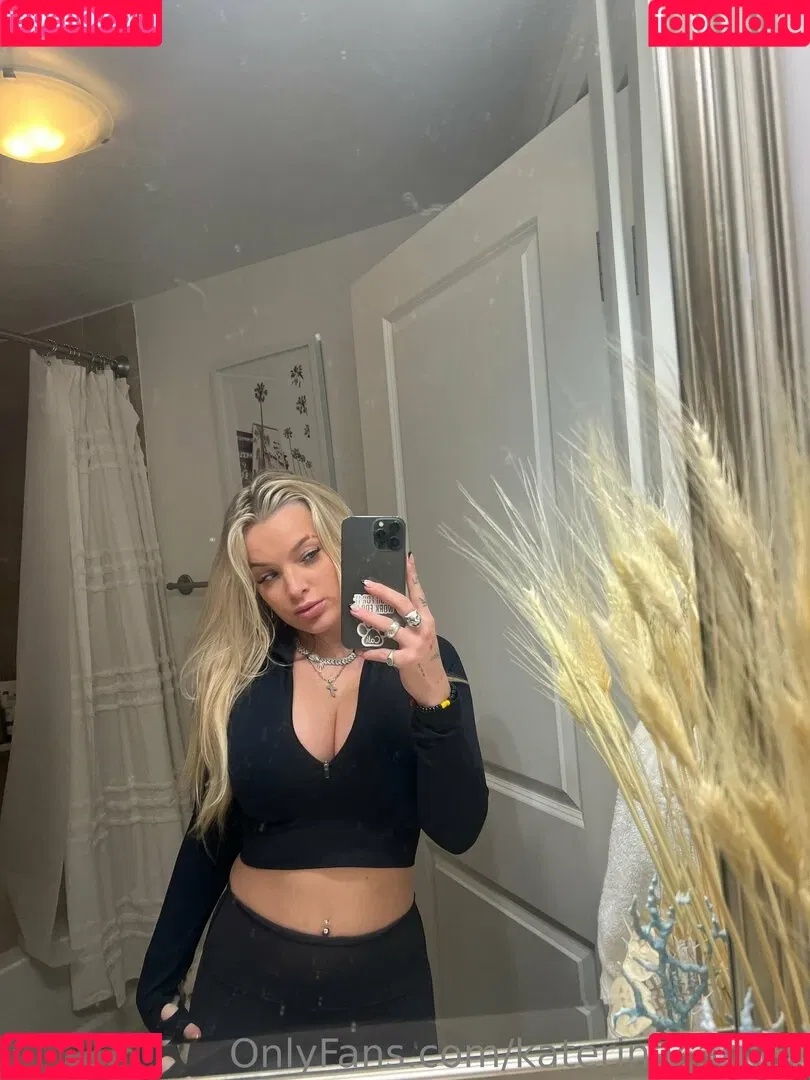 katerinacarney Onlyfans Photo Gallery 