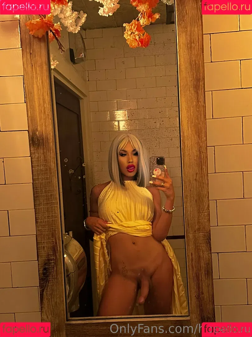 Giuli Turns Onlyfans Photo Gallery 