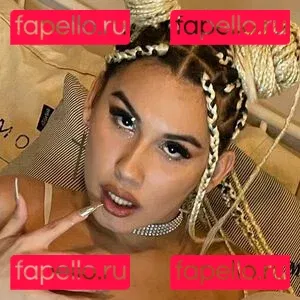 Giuli Turns Onlyfans Photo Gallery 