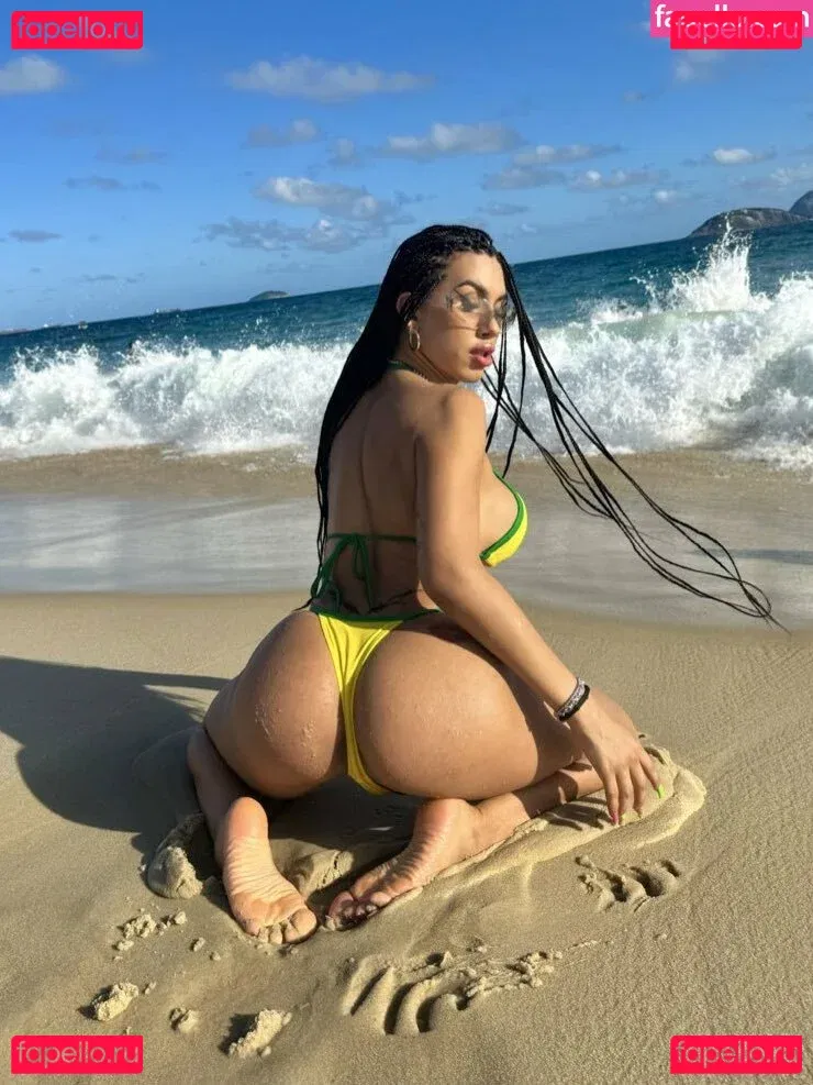 Giuli Turns Onlyfans Photo Gallery 