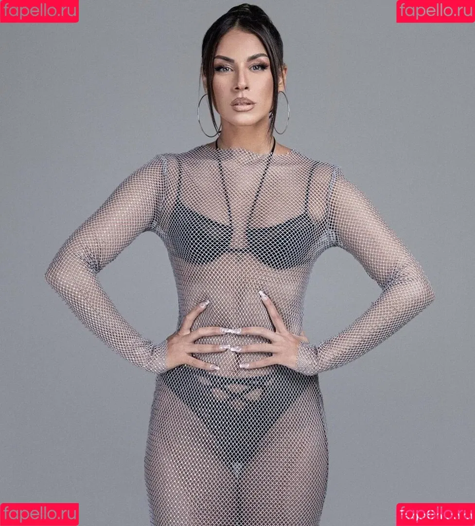 Negah Amiri Onlyfans Photo Gallery 