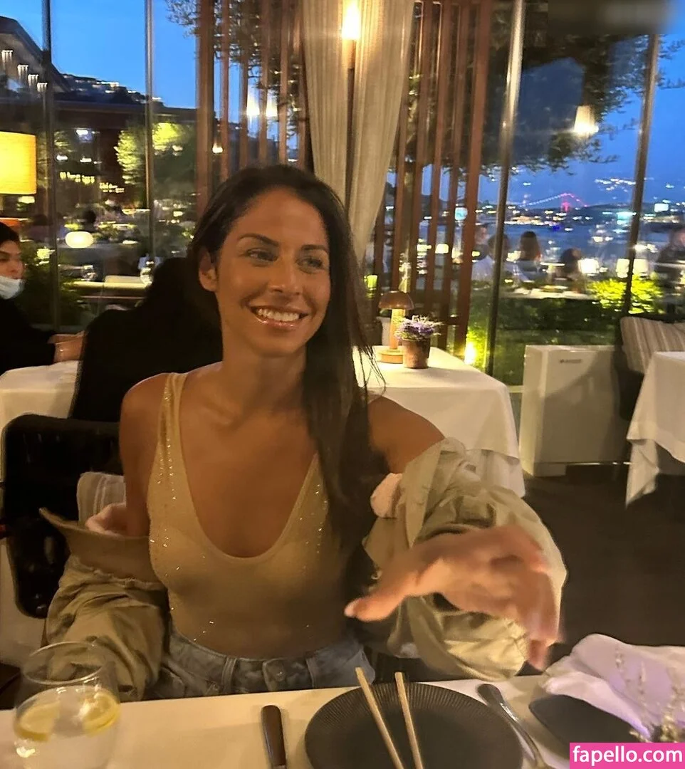 Negah Amiri Nude Onlyfans Photo 50