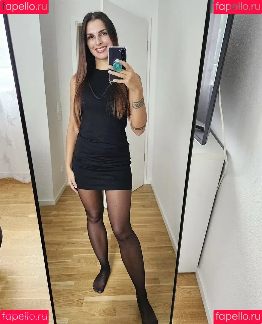 Anna_Absolut Onlyfans Photo Gallery 