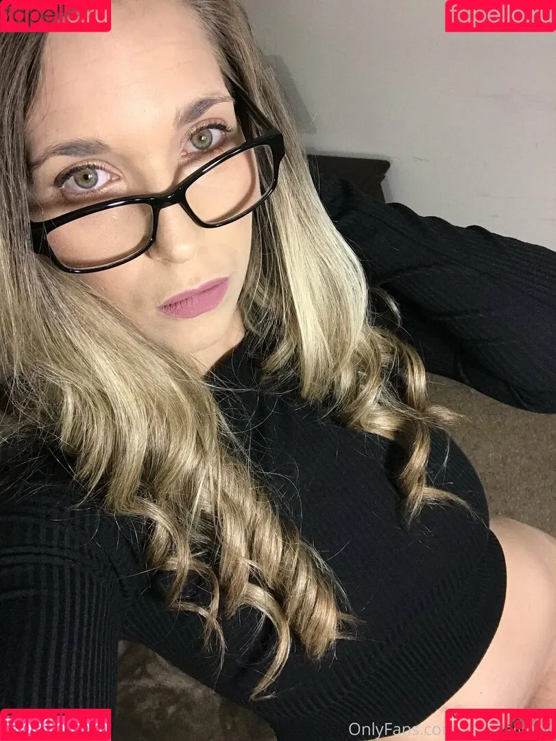 leeshalynne Onlyfans Photo Gallery 