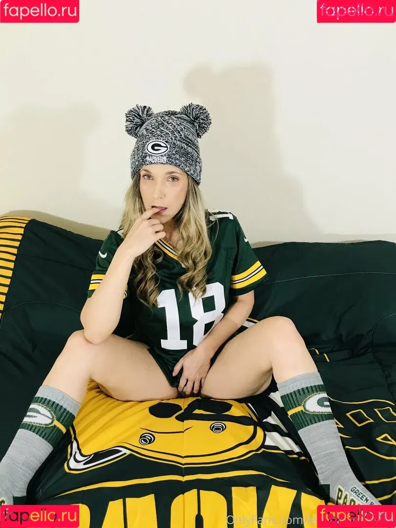 leeshalynne Onlyfans Photo Gallery 