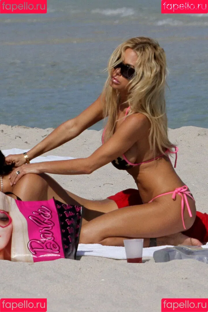 Shauna Sand Onlyfans Photo Gallery 