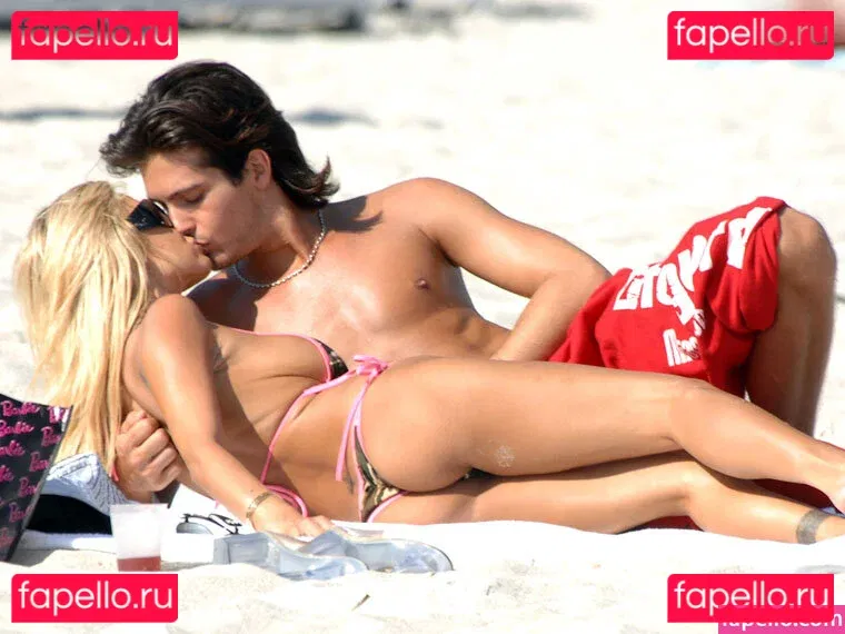 Shauna Sand Onlyfans Photo Gallery 